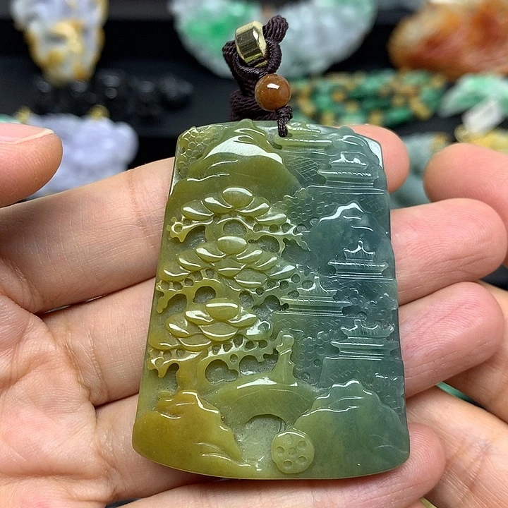 翡翠未镶嵌颈饰翡翠