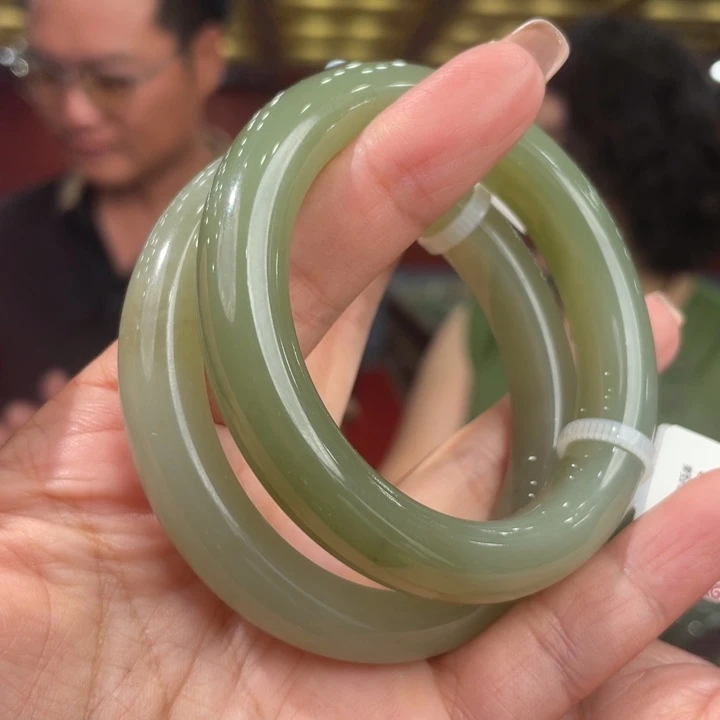 和田玉未镶嵌颈饰多样性发货，发其一