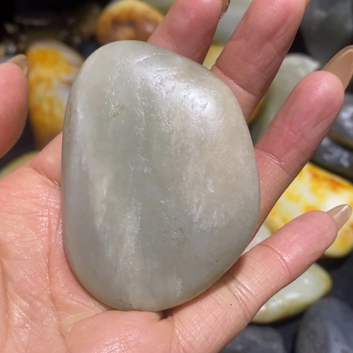 颈饰未镶嵌和田玉（糖玉）47