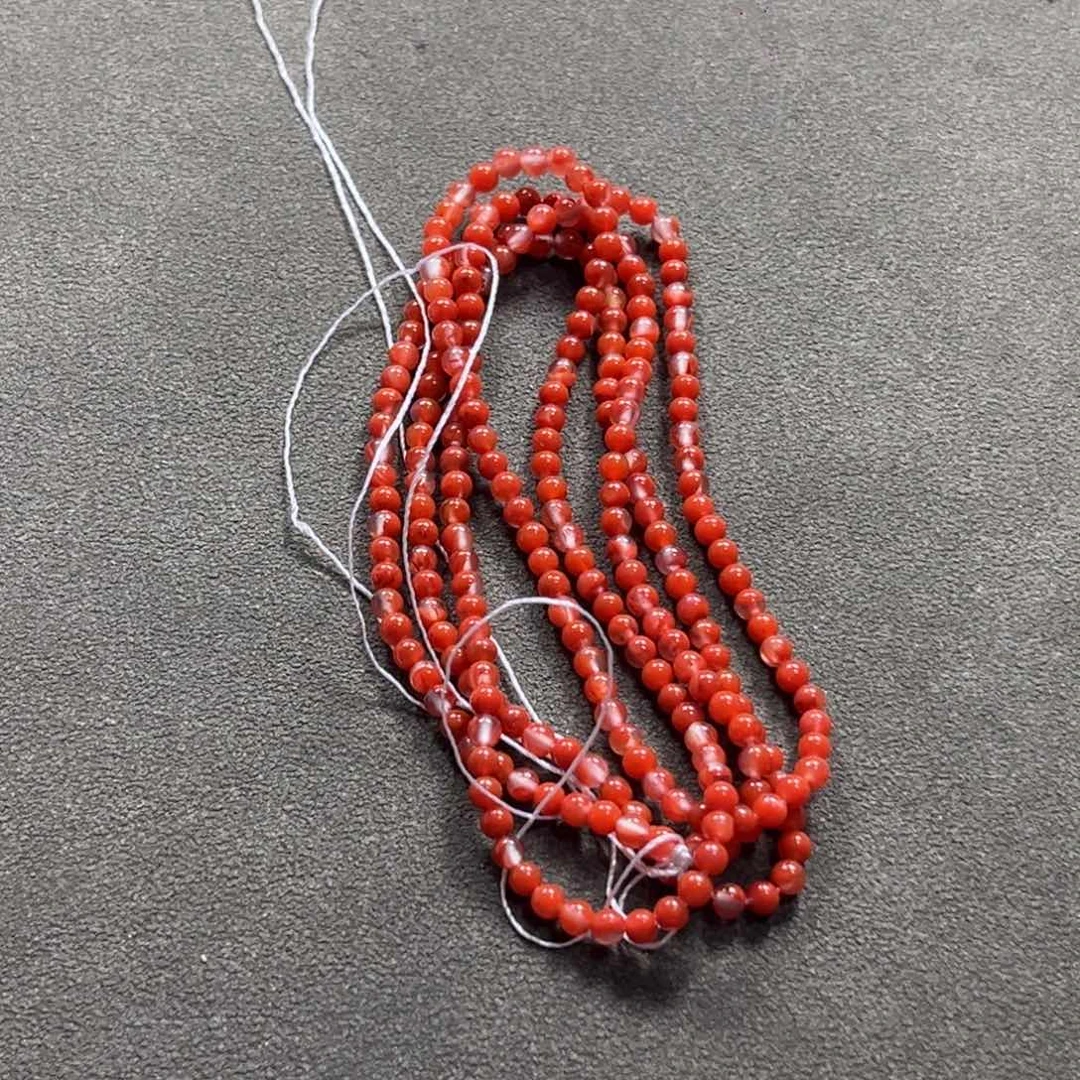 南红玛瑙手串未镶嵌