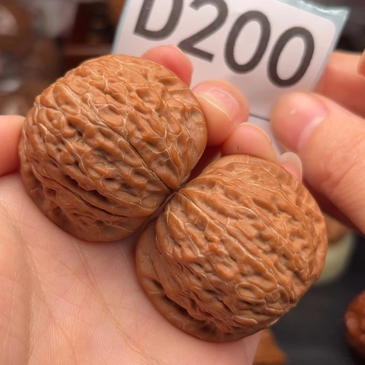 吊坠文玩核桃200铁锤精品40