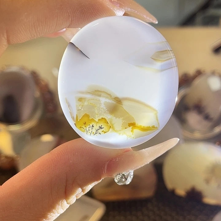 玛瑙/玉髓未镶嵌颈饰