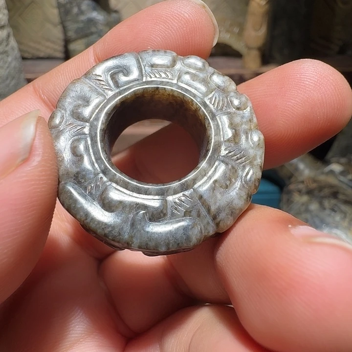 用***0和田玉（糖玉）未镶嵌颈饰