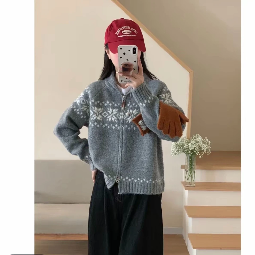 秋冬季潮流百搭针织上衣t089