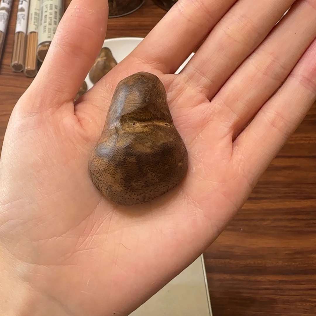 沉香碎屑沉香海南小包头9.6克