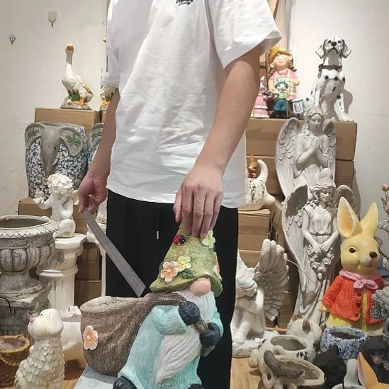 合成树脂拖麻袋甘道夫花盆摆件