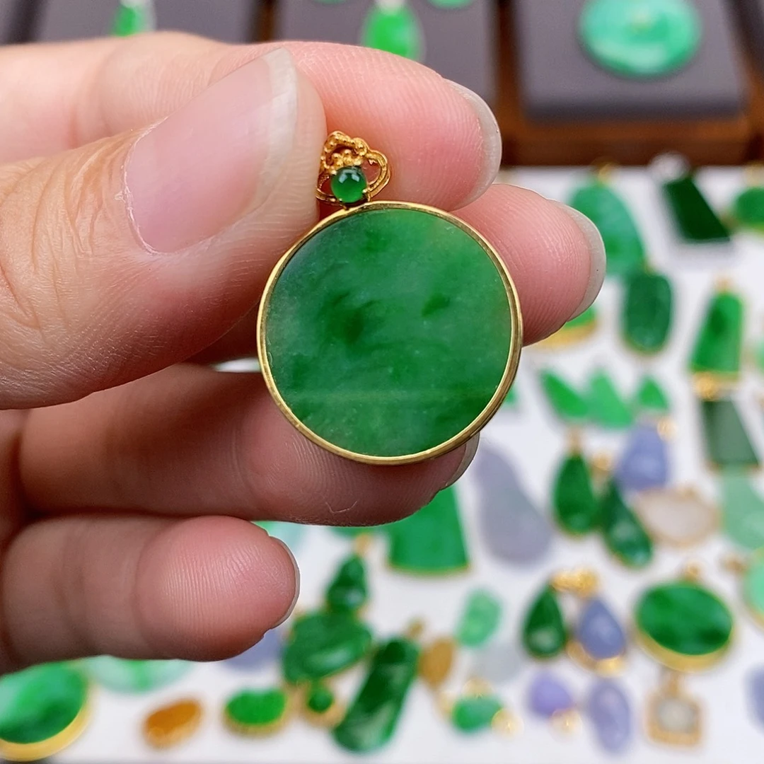 翡翠18K金镶嵌吊坠(不含链)