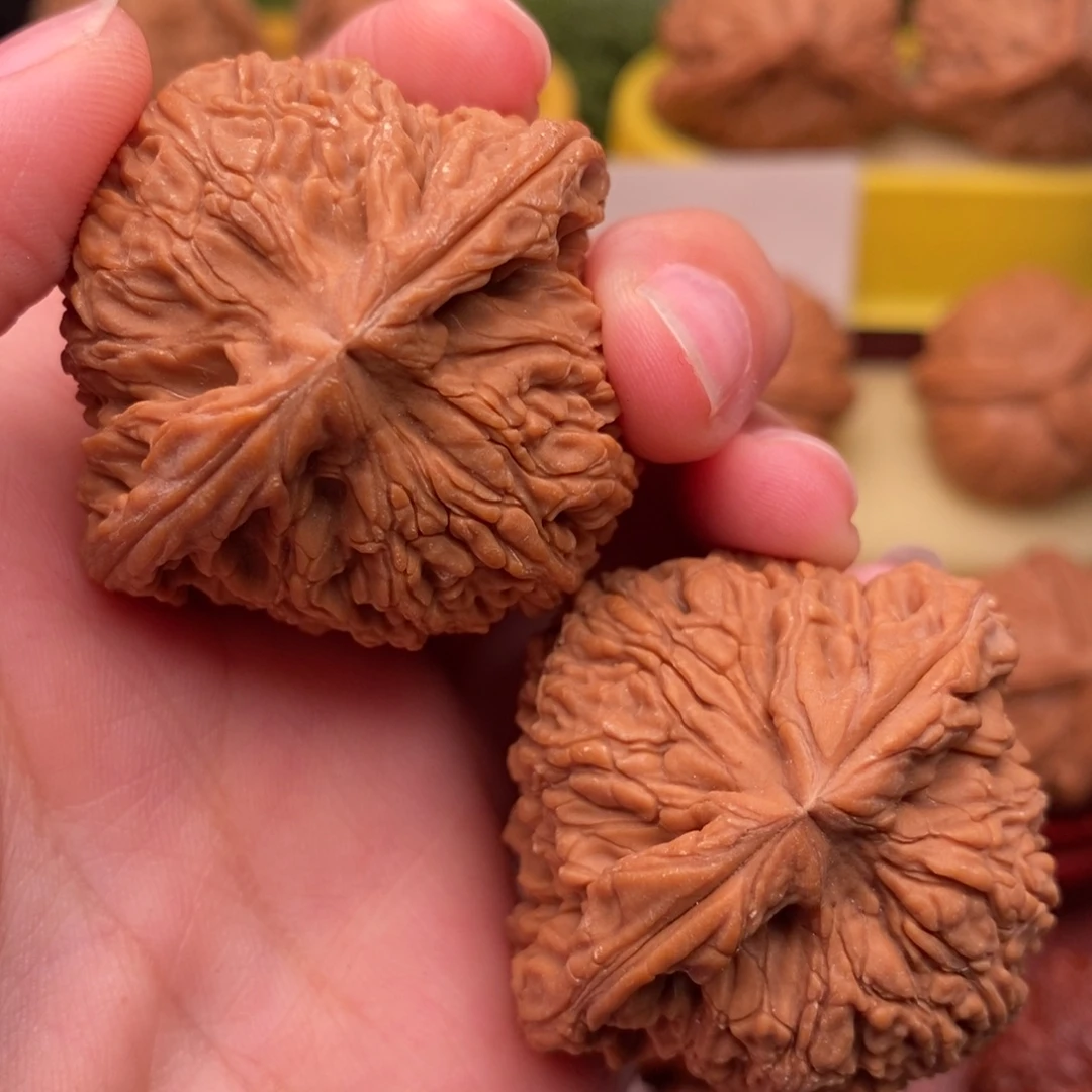 轩***萧把件文玩核桃南疆43……