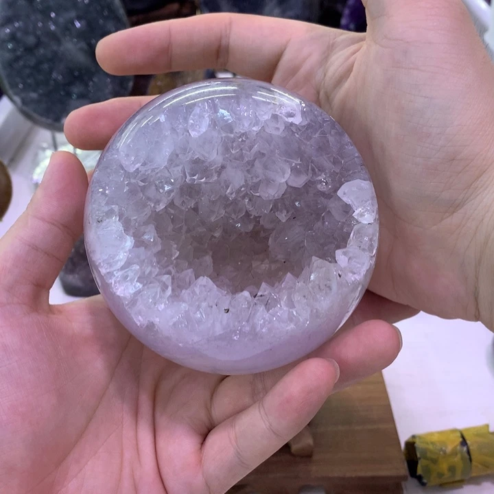 未镶嵌水晶大型摆件（非配饰）
