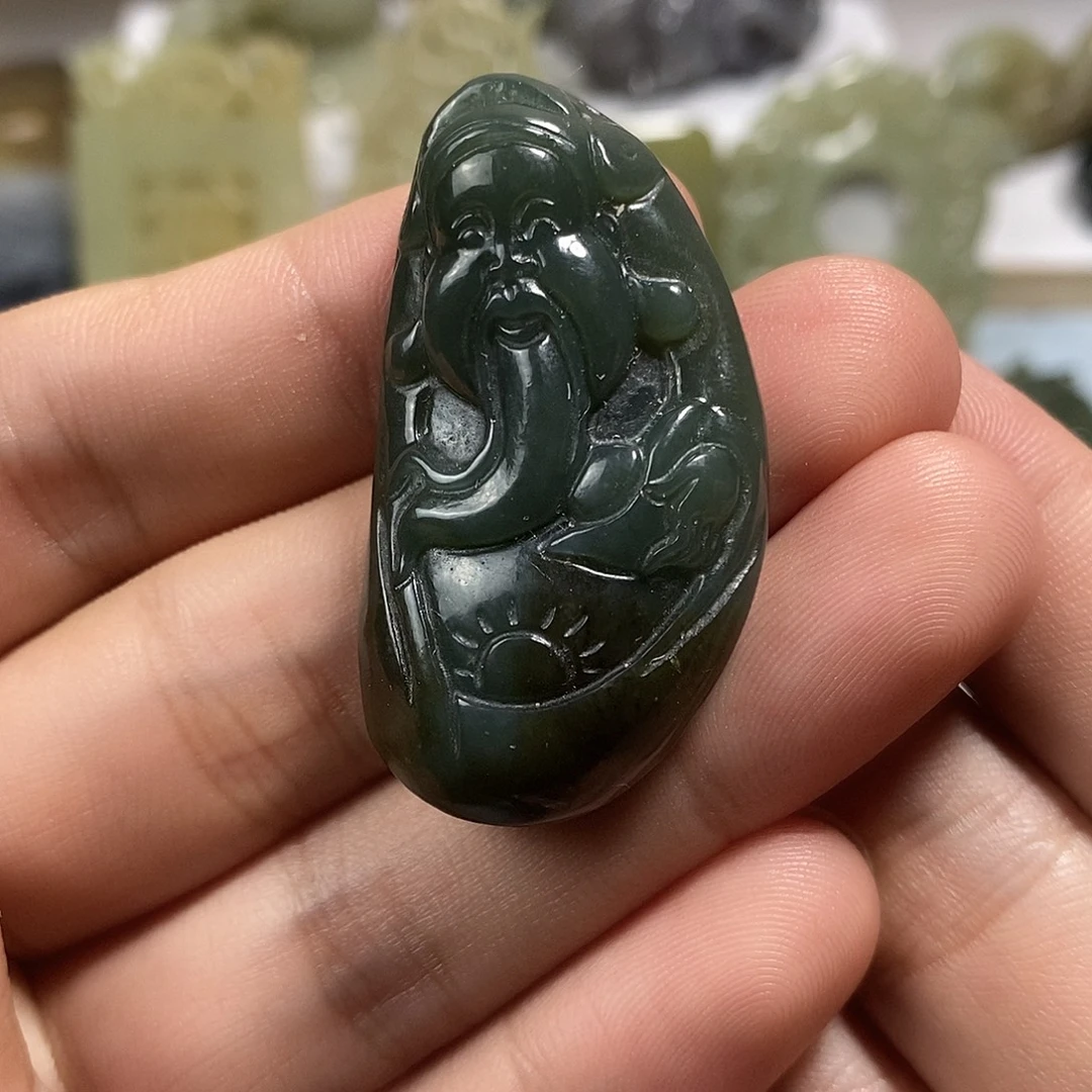 和田玉未镶嵌挂件