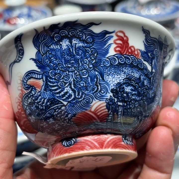 瓷片景德镇的陶瓷工艺也