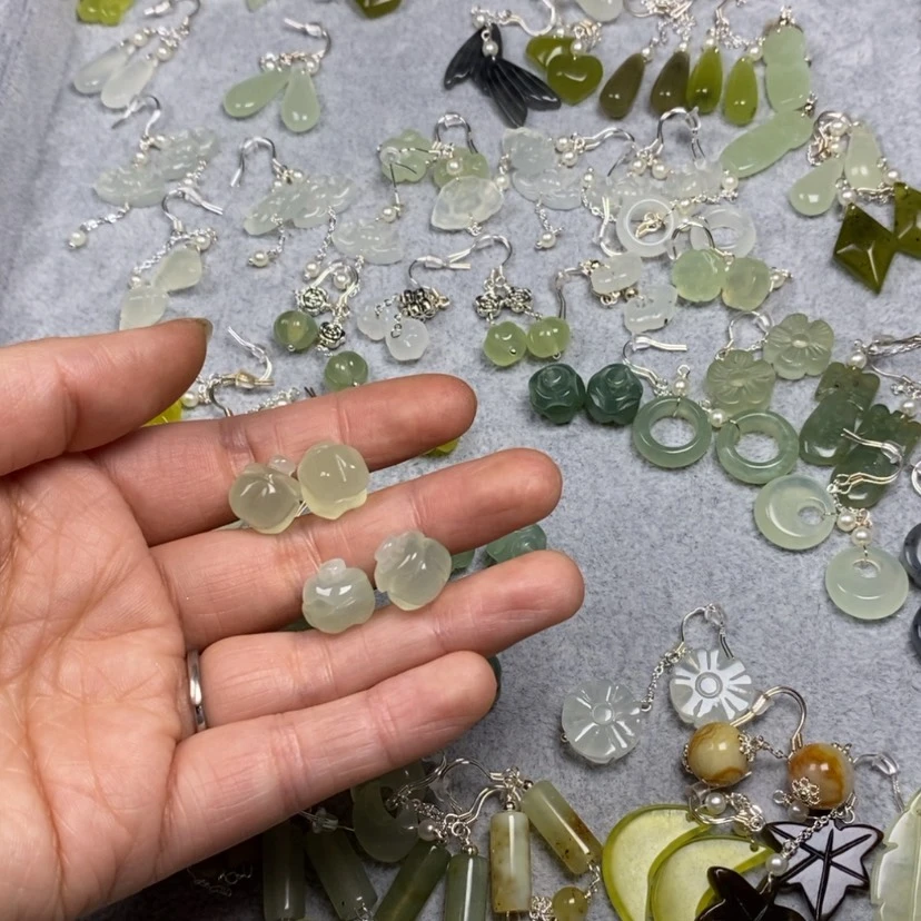 【闪购商品】蛇纹石玉未镶嵌挂件耳饰耳环项链k****4