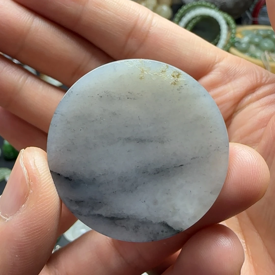 和田玉未镶嵌颈饰定制