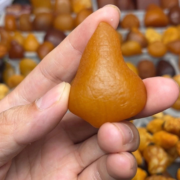 琥珀未镶嵌裸石天然蜜蜡吊坠