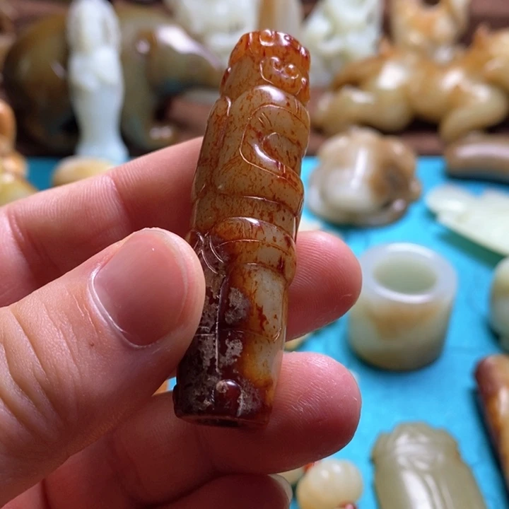 和田玉挂件未镶嵌落****秋