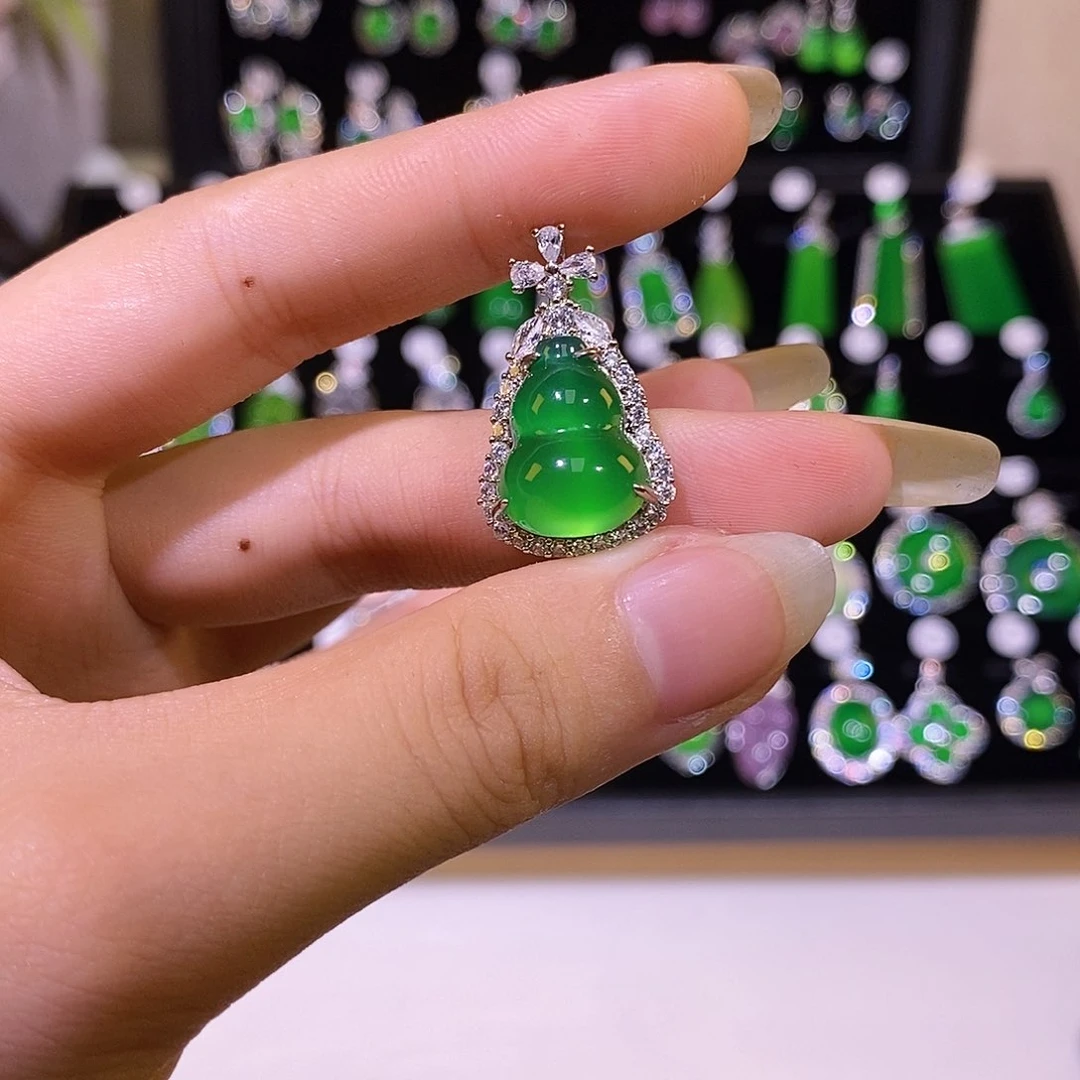 玛瑙/玉髓颈饰合金