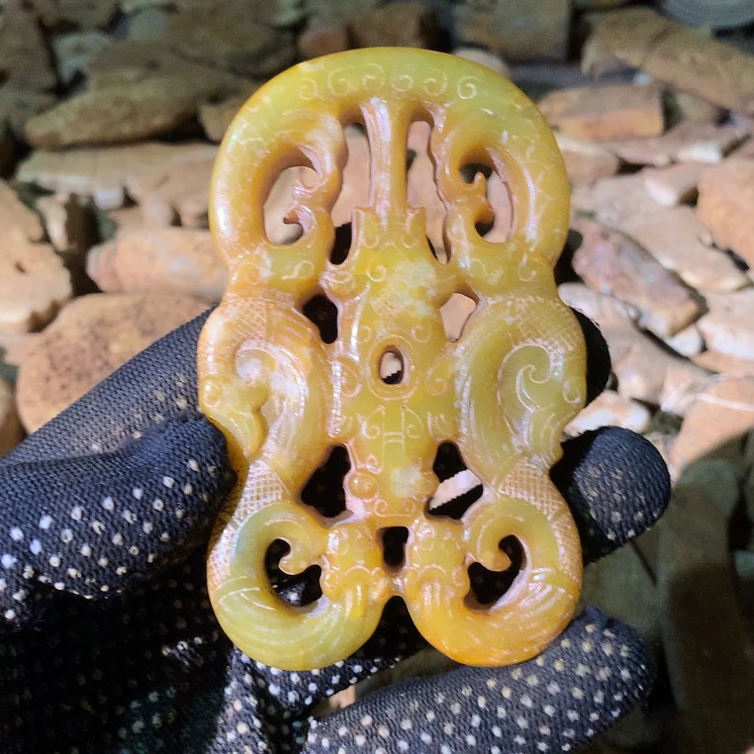 未镶嵌和田玉挂件