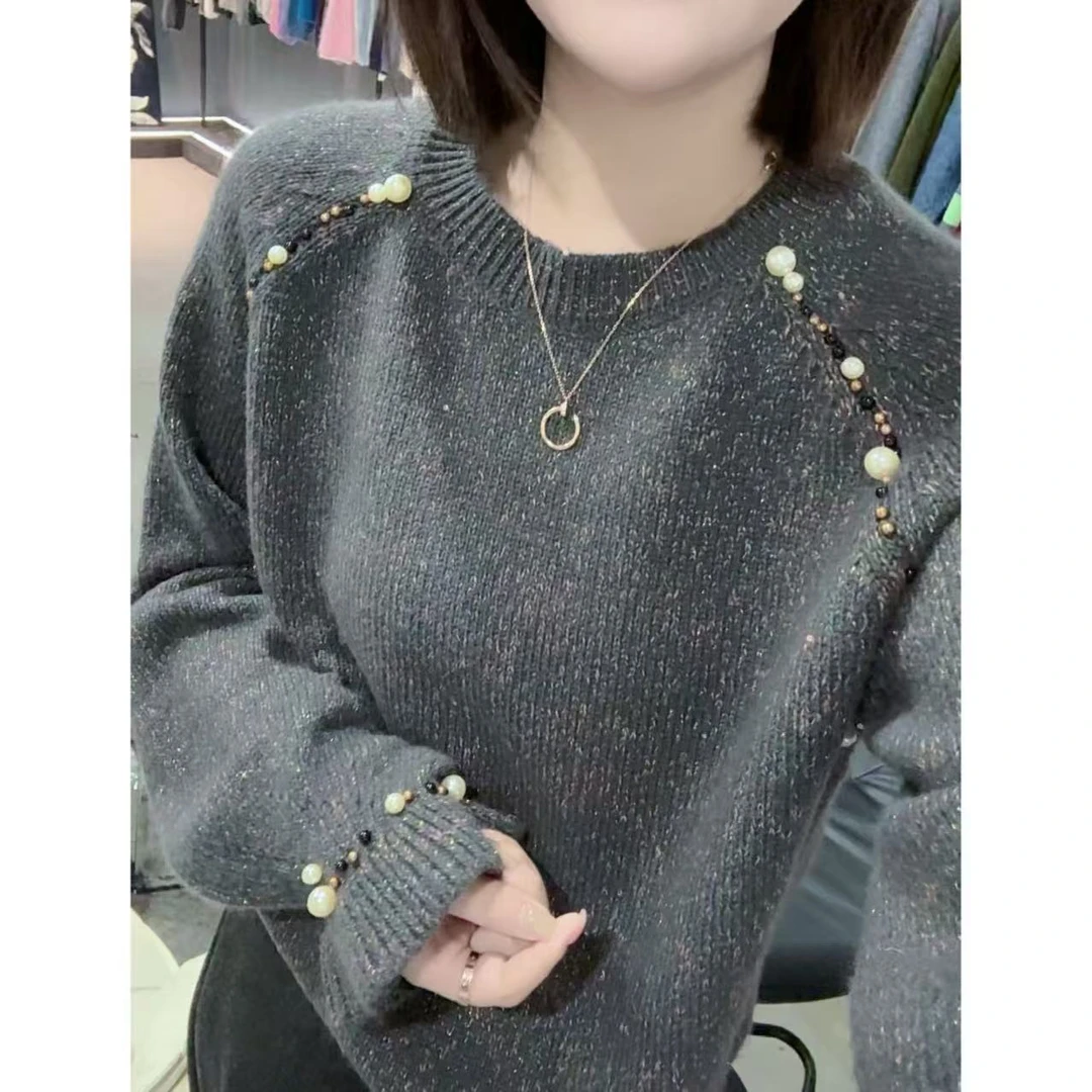 【珍珠】慵懒小轻奢束口喇叭袖秋冬女款钉珠设计圆领软糯毛衣