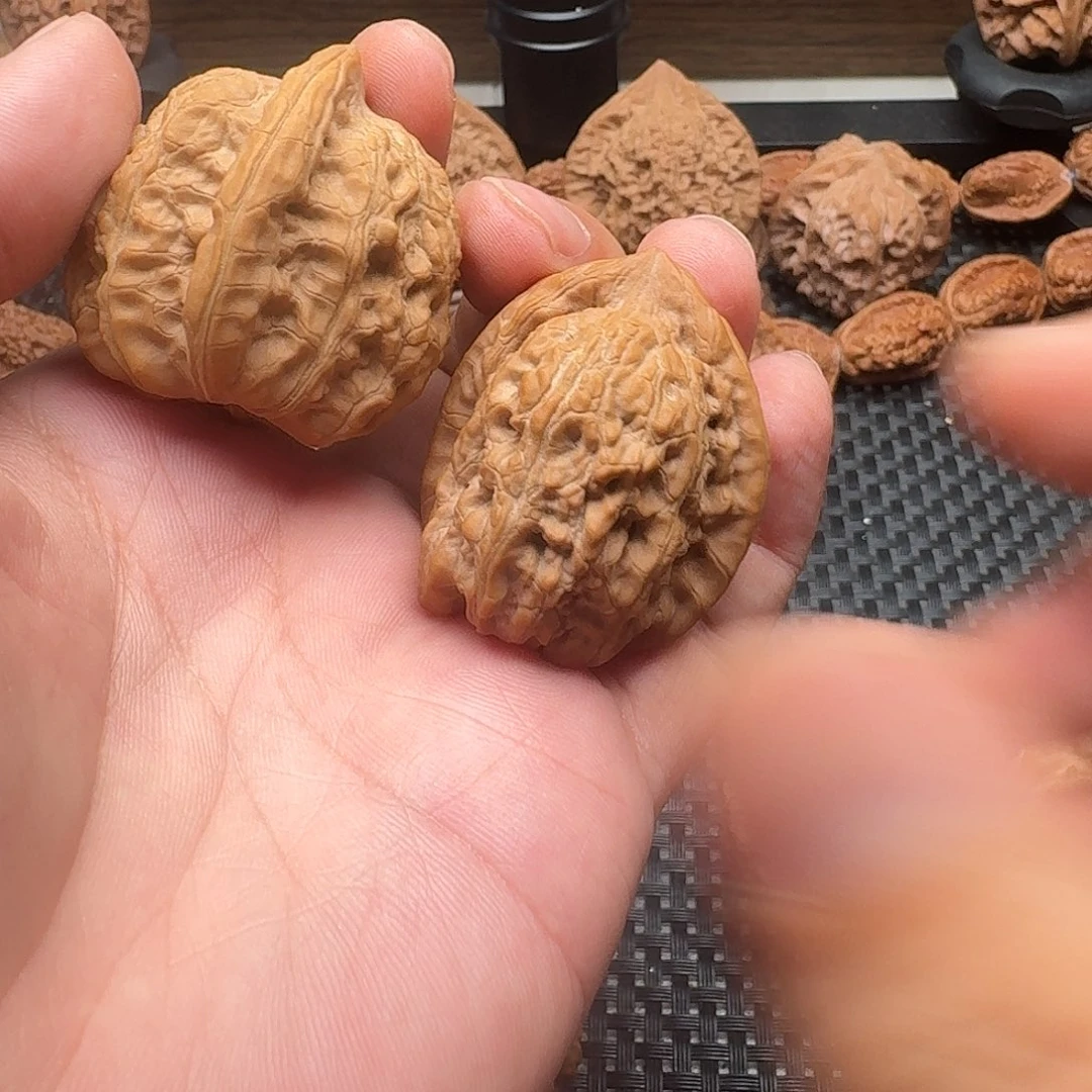 吊坠文玩核桃赤龙