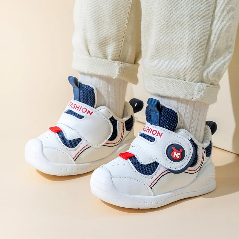 Ginofu学步鞋机能鞋宝宝鞋软底学步鞋幼儿童鞋婴儿春秋款皮面单鞋