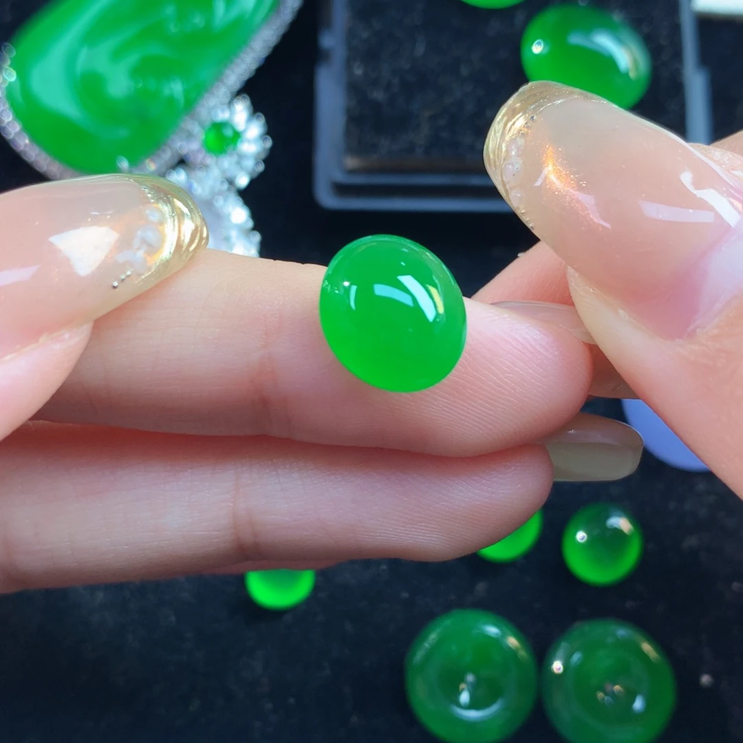 翡翠裸石10.8/9.48/4.84