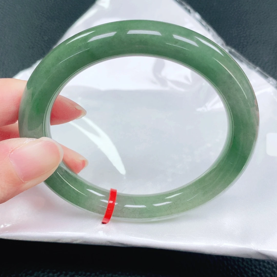 未镶嵌手镯翡翠56圈