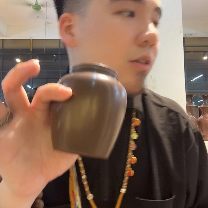 钦州坭兴陶二两装茶叶罐