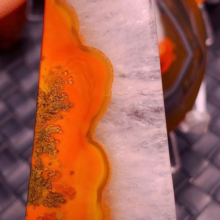 玛瑙/玉髓颈饰未镶嵌不****?