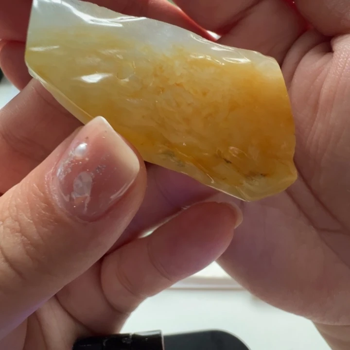 定制翡翠未镶嵌包抛光