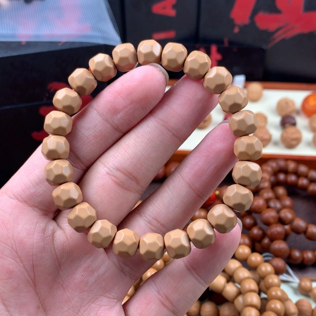 猴头核桃手串微瑕钻面