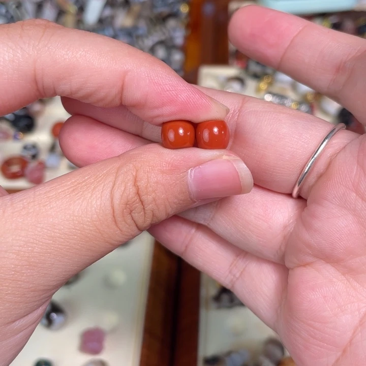 南红玛瑙未镶嵌颈饰47