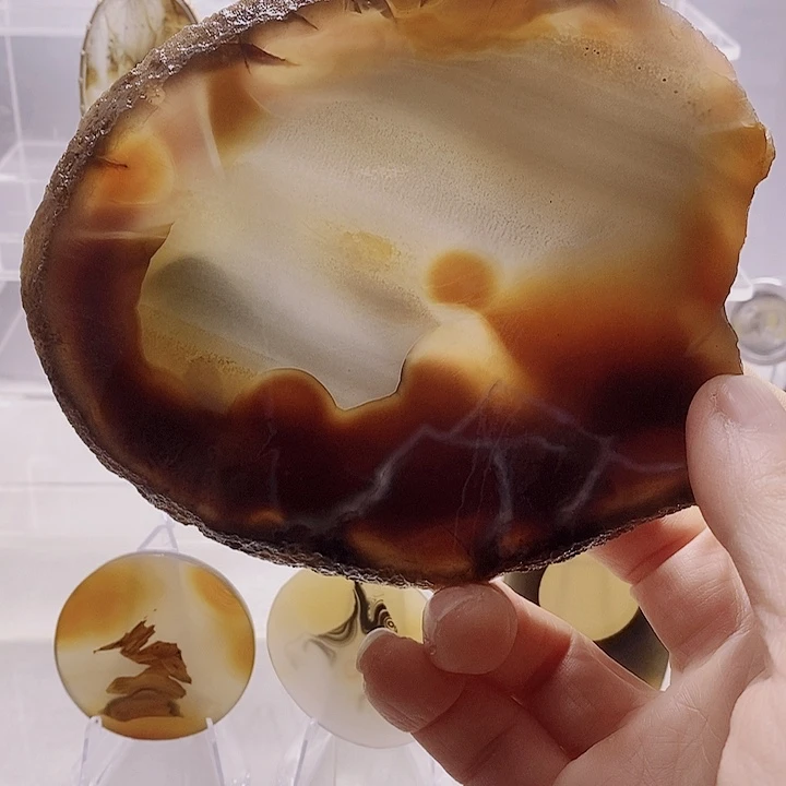 玛瑙/玉髓未镶嵌珠宝奇石