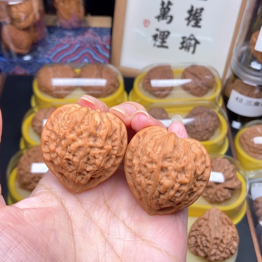把件文玩核桃好***?40金牛