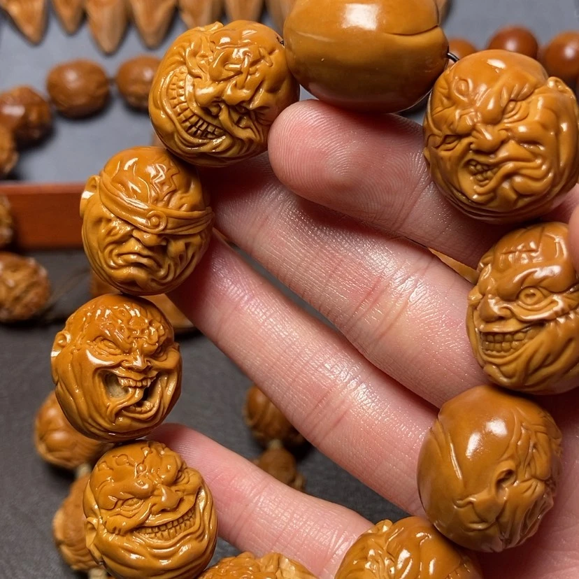 【闪购商品】橄榄核吊坠灰***ㅤ橄榄核