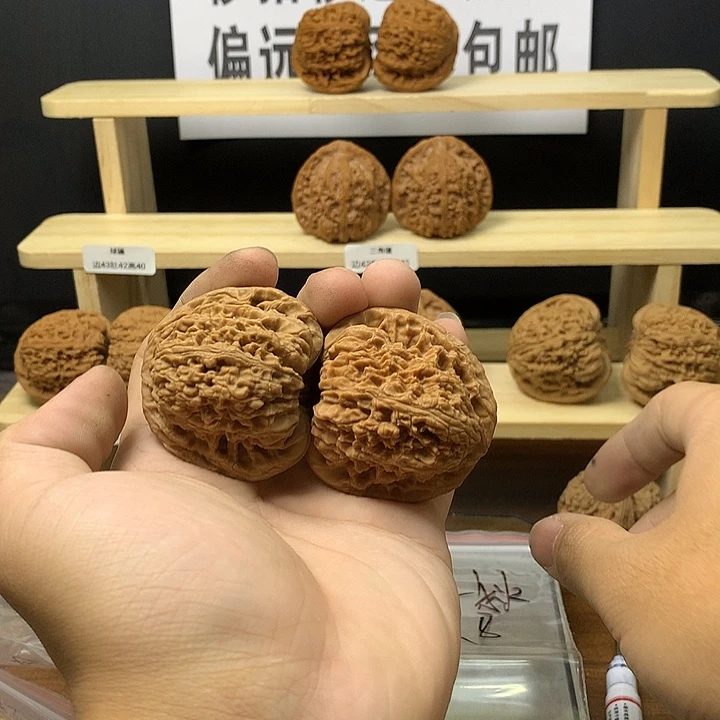 一***秋吊坠文玩核桃福利