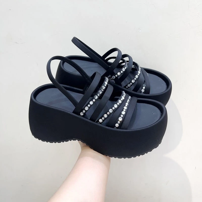 2025夏季新款细带组合水钻一字带凉鞋女松糕厚底露趾罗马凉鞋34码