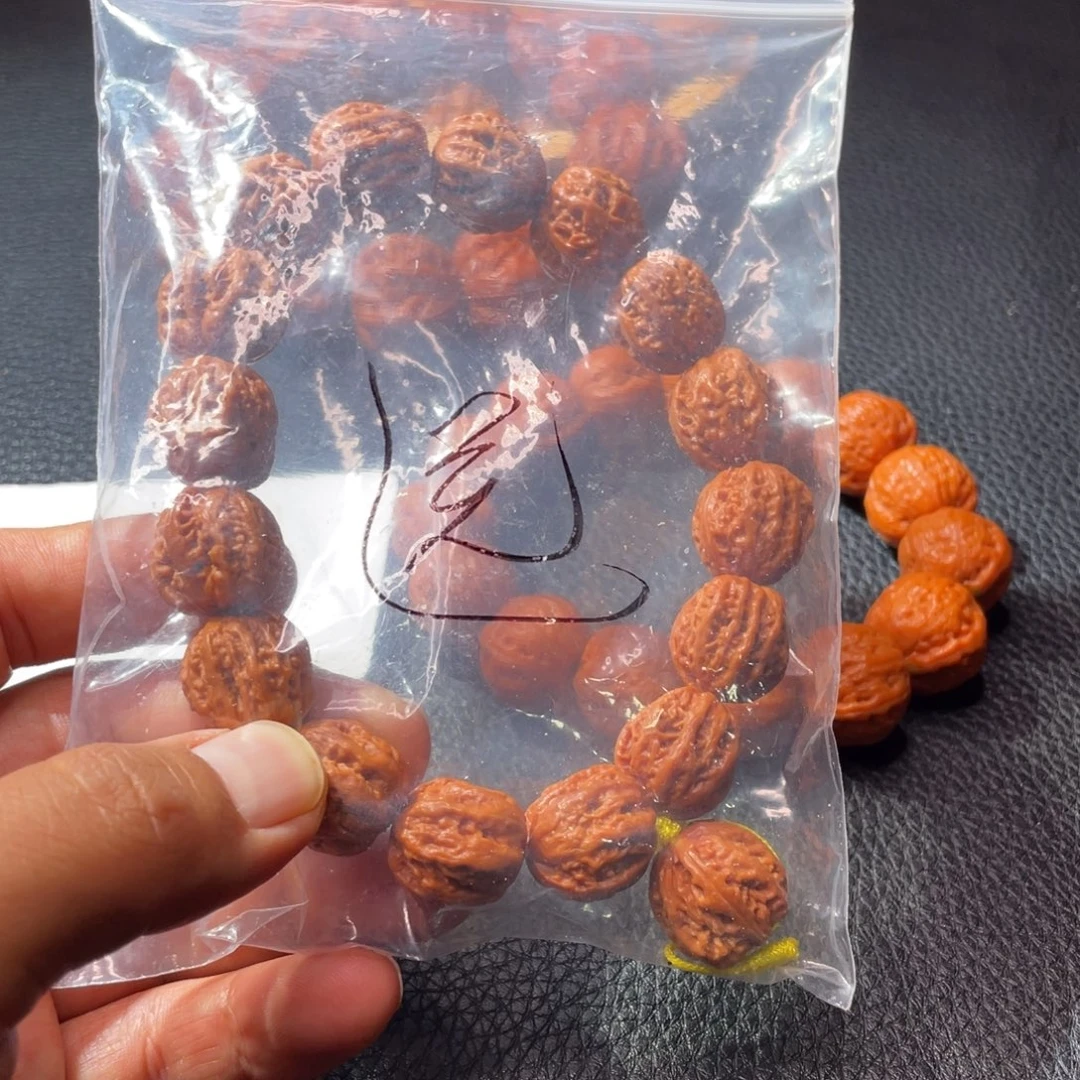 小***王手串文玩核桃礼物