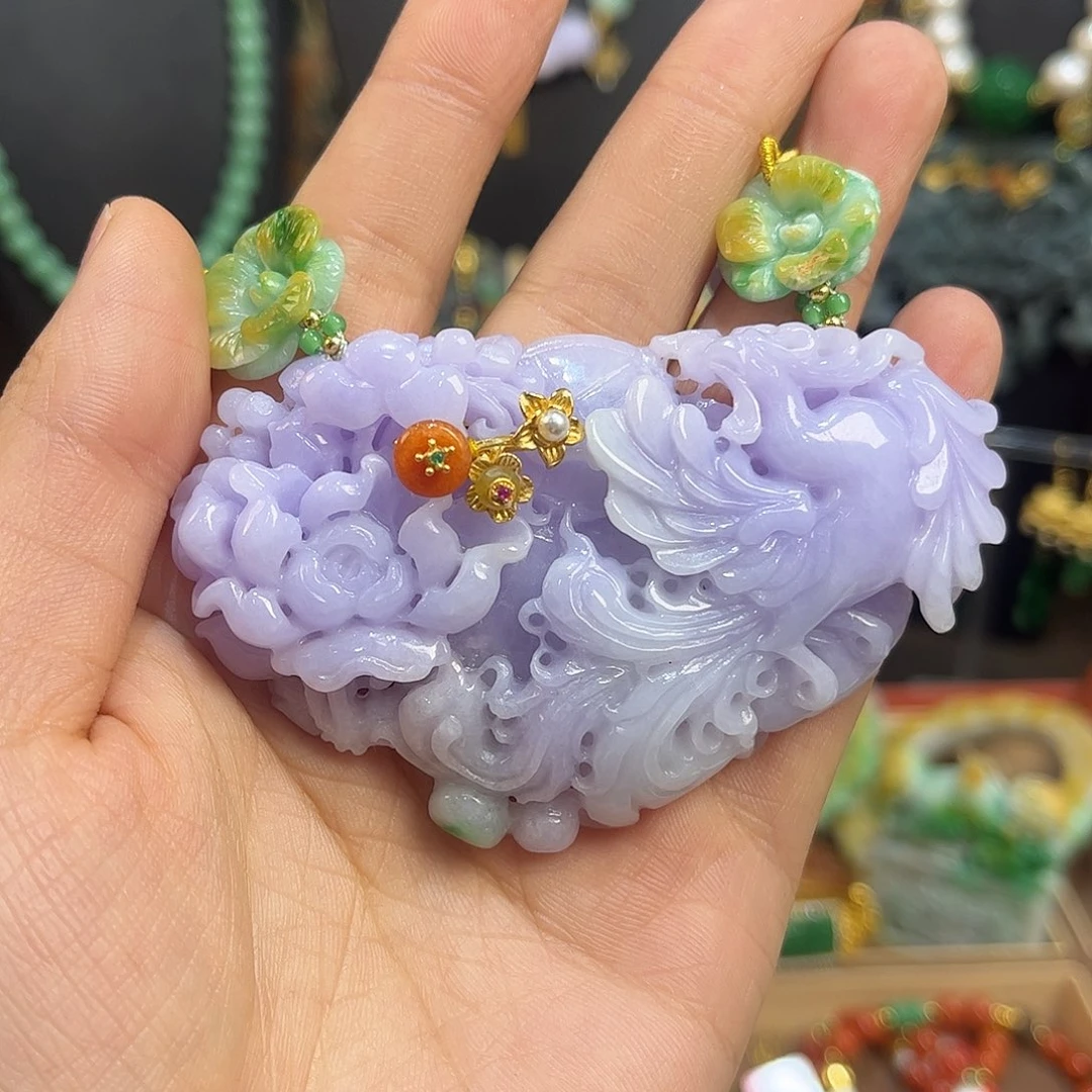 心***水翡翠未镶嵌颈饰凤穿牡丹
