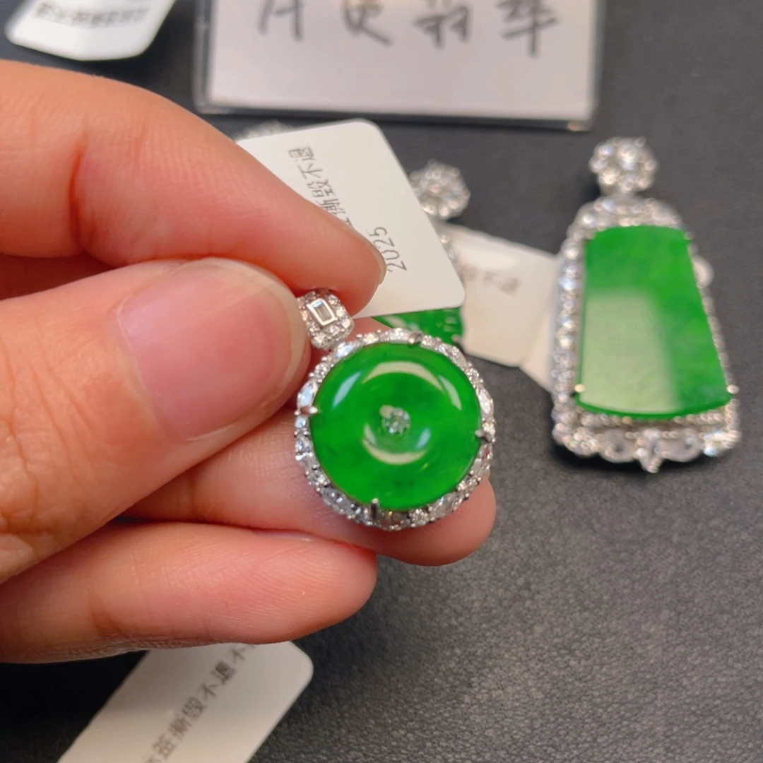 吊坠(不含链)银S925镶嵌翡翠