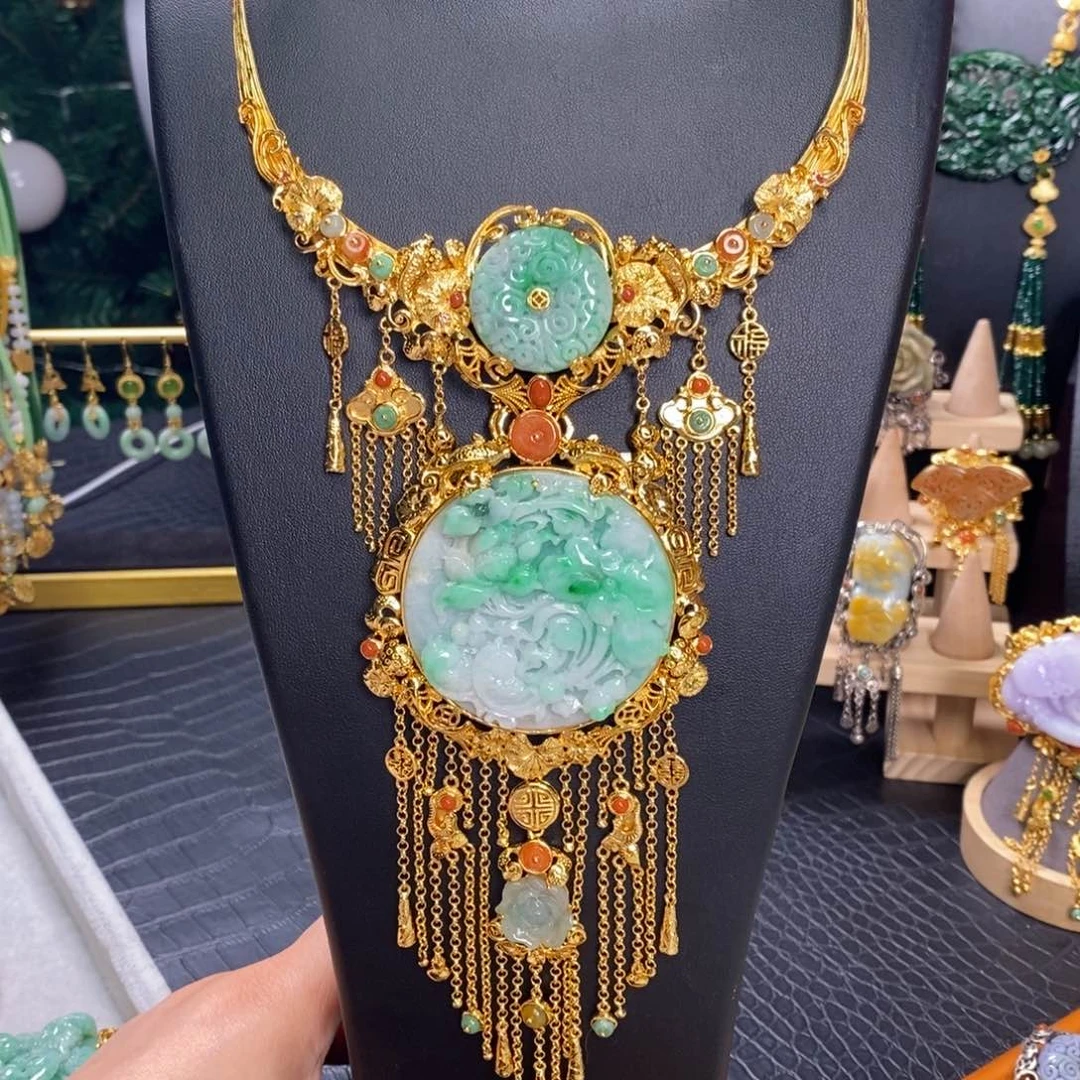 翡翠颈饰银S925镀金镶嵌一***?吊坠 炸价