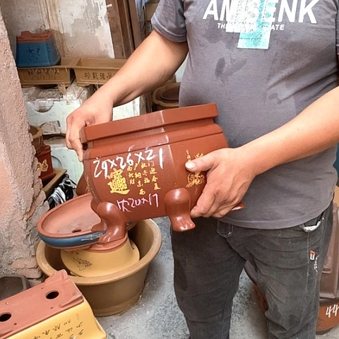 紫砂花盆手工艺品
