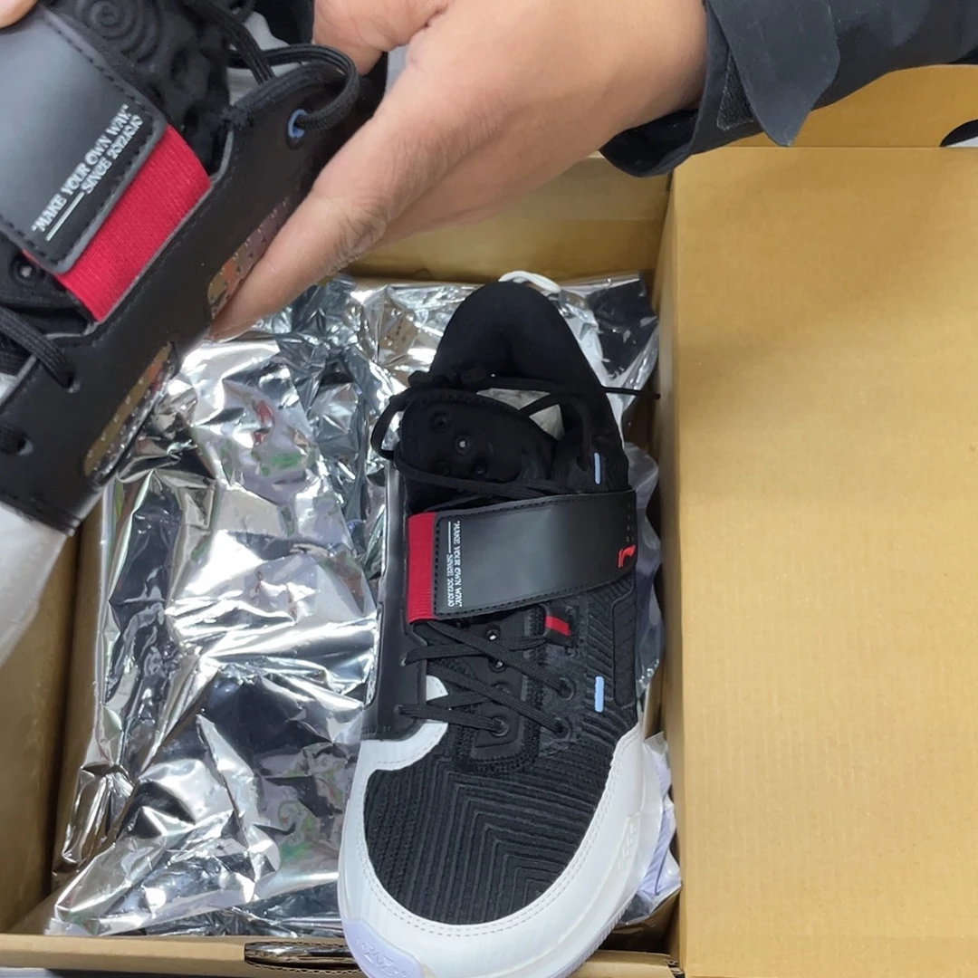 38号李宁篮球鞋44.280