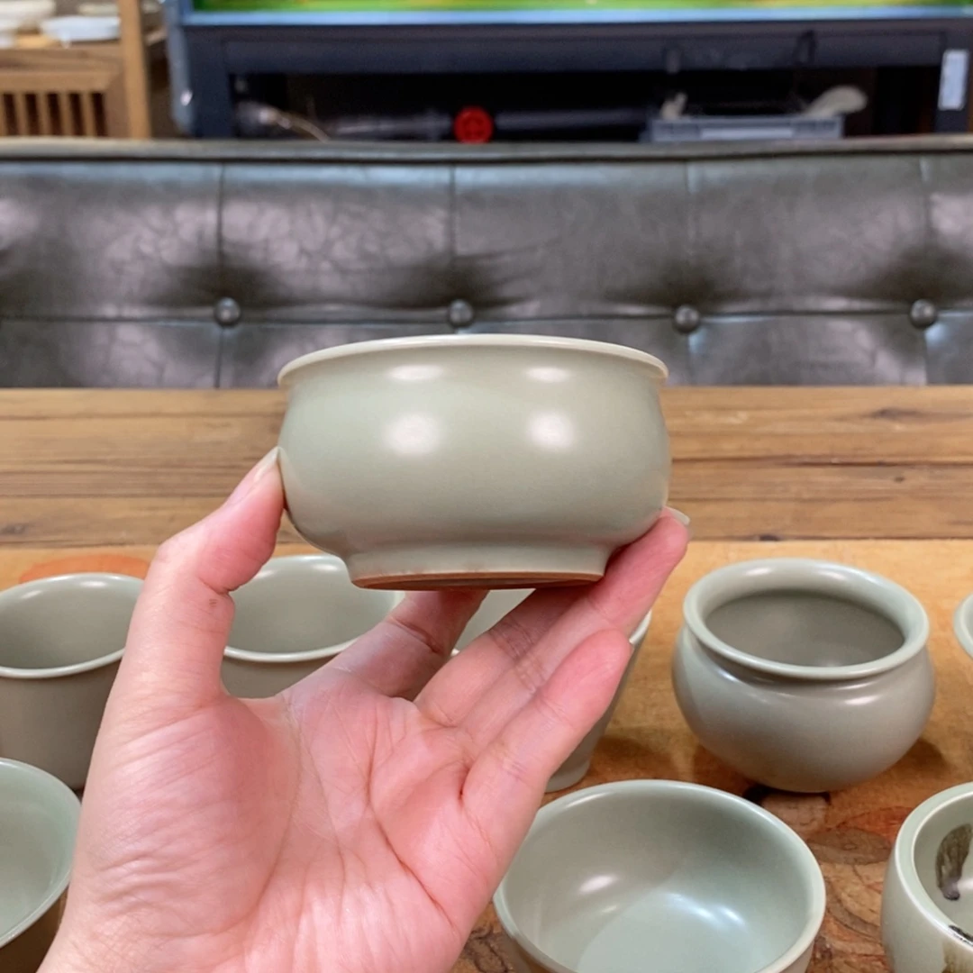 朱砂胎豆青釉 炉式杯 不开片