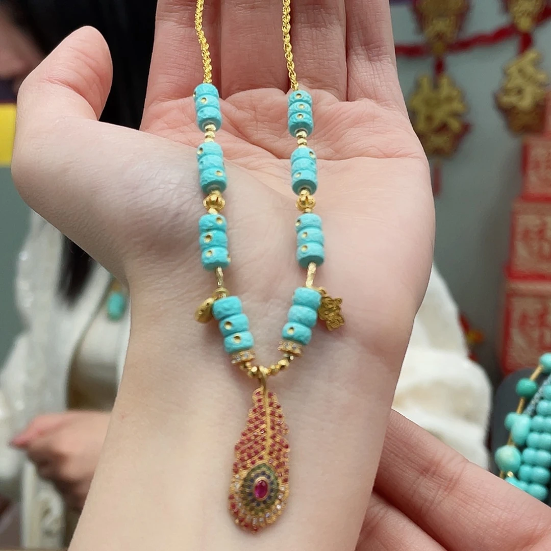 绿松石颈饰18K金镶嵌