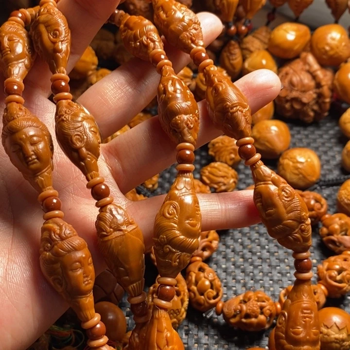 吊坠橄榄核柳叶观音