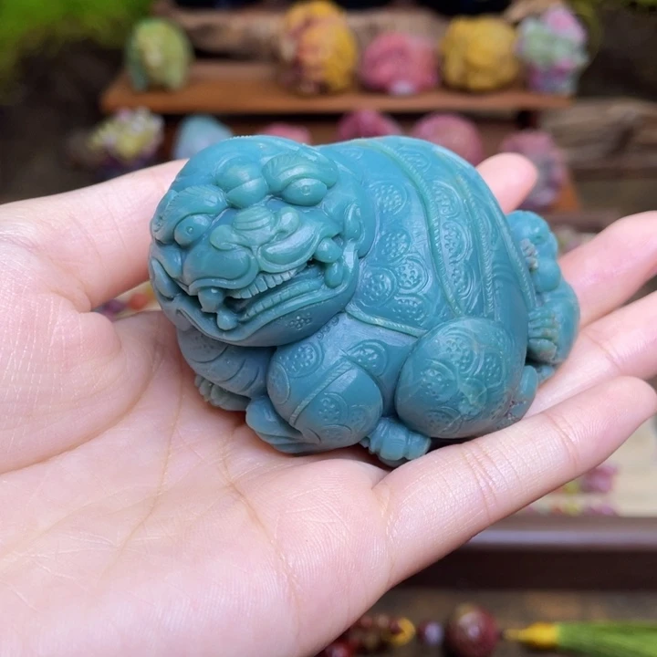 晏***如玛瑙/玉髓未镶嵌珠宝半成品盐源玛瑙蓝色大貔貅