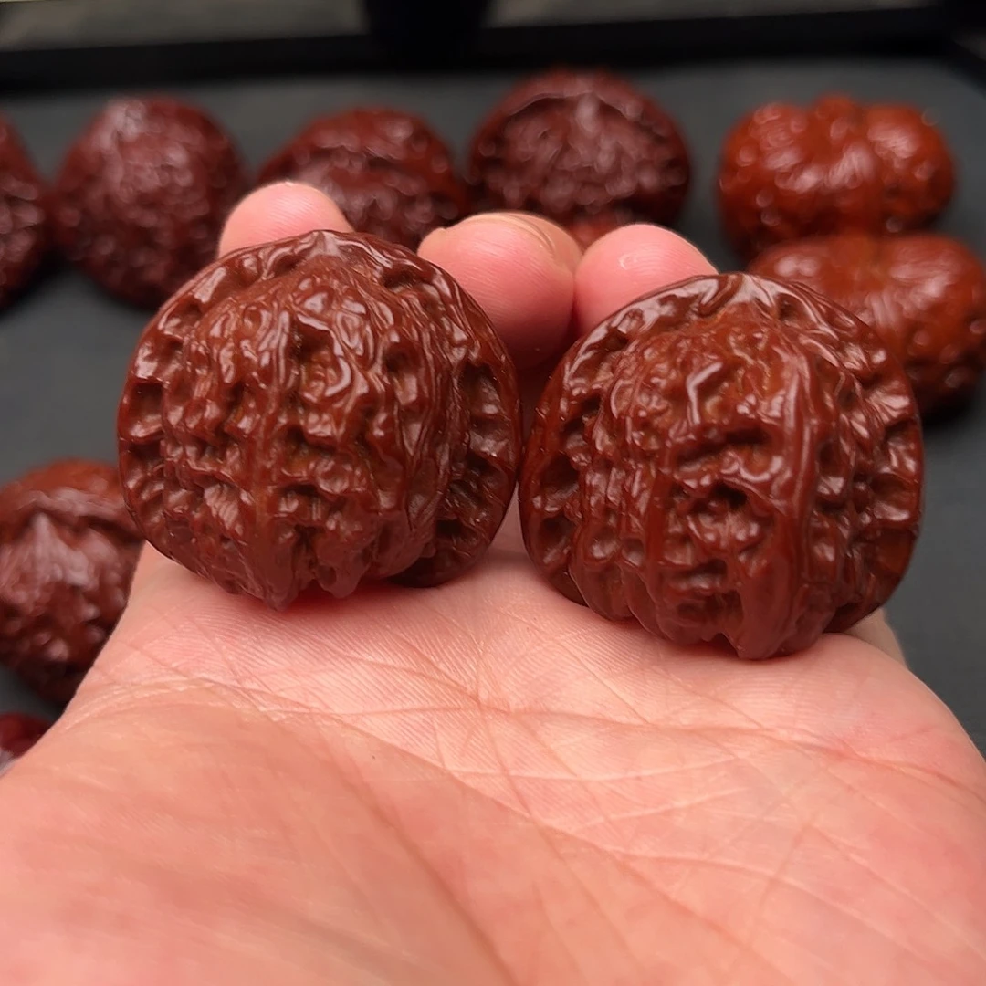 猴头核桃吊坠白狮子