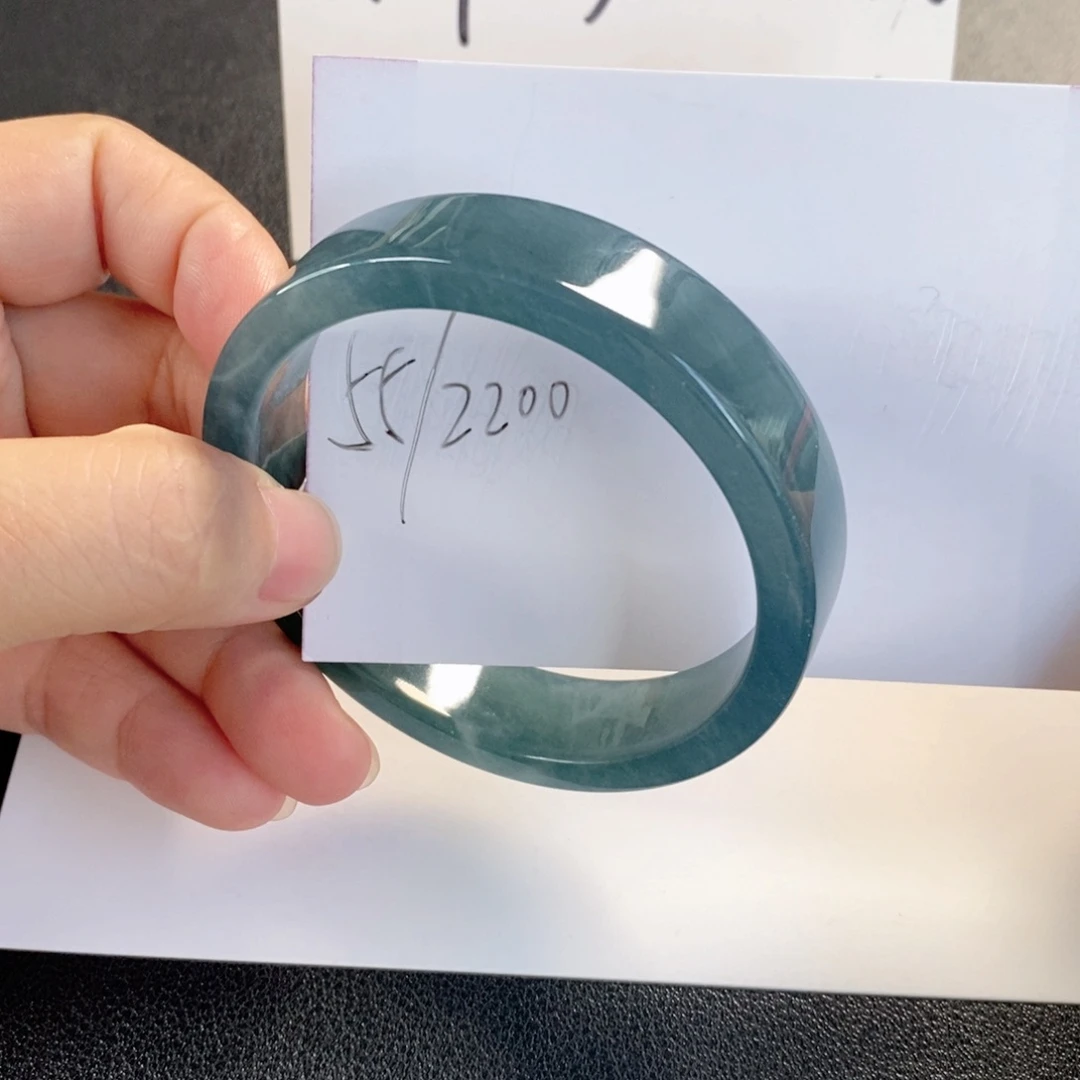 翡翠未镶嵌手镯天然翡翠