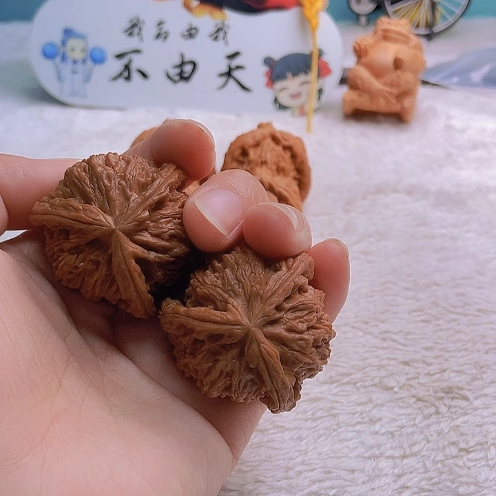 把件文玩核桃影*三棱
