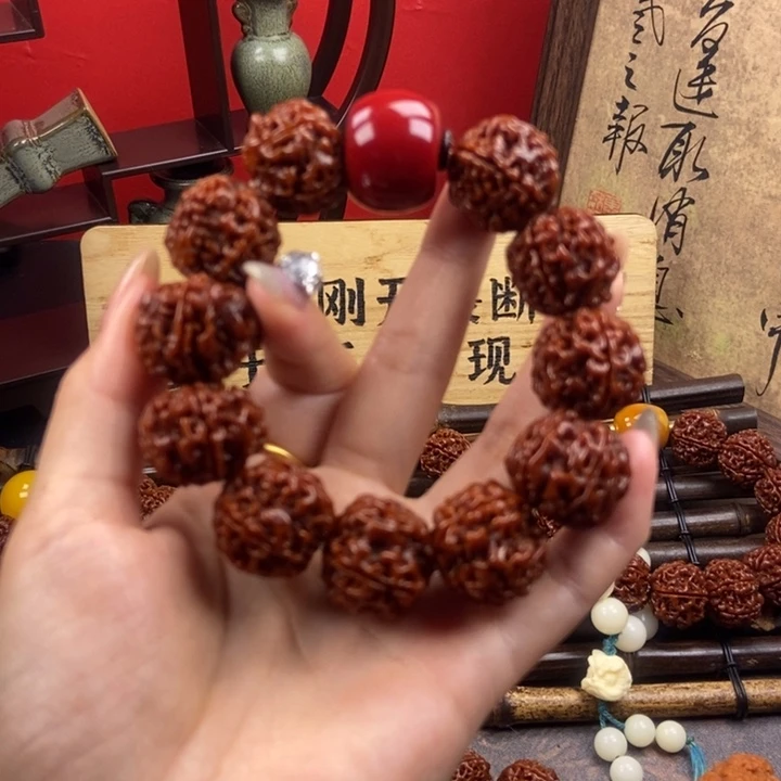 金刚菩提吊坠23.  H